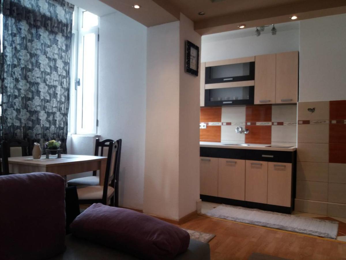 Apartman Amela Мостар Экстерьер фото